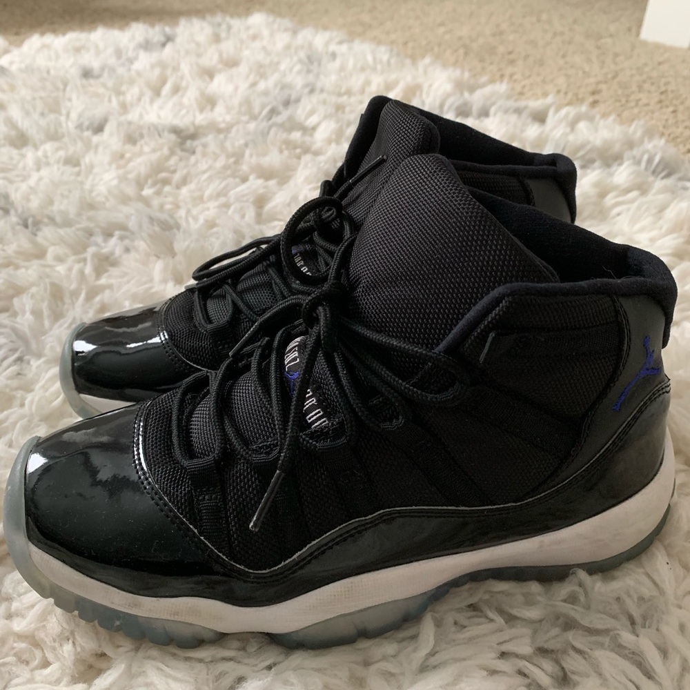 SPACE JAM 11s